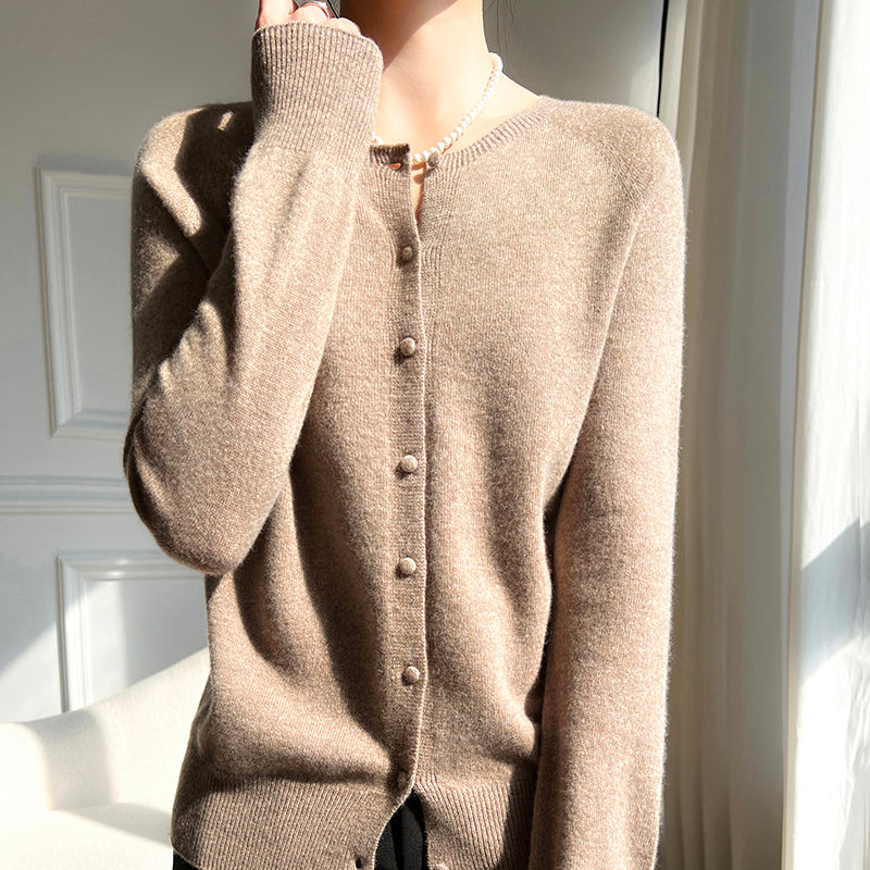 LAUREN™ | Timeless Cardigan